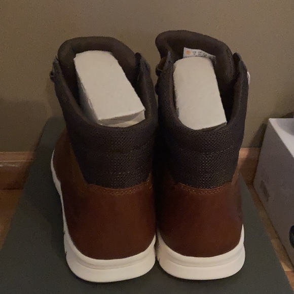 Timberland Sneakerboot size 10, Brown leather.